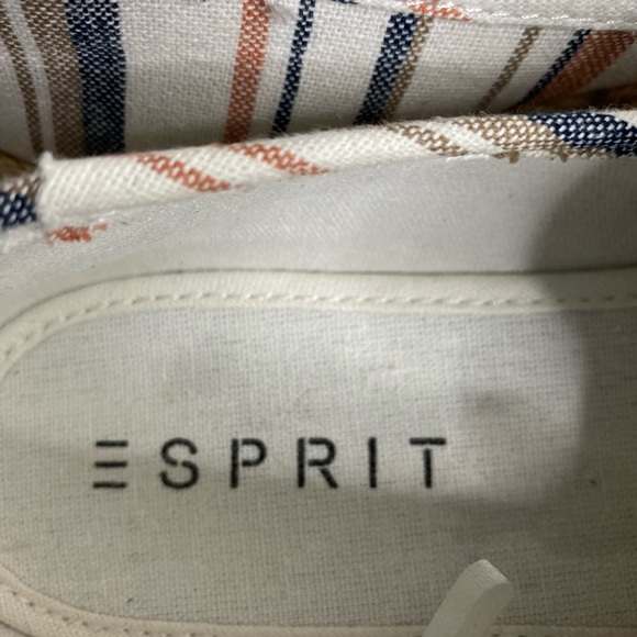 Women’s Esprit Multi Striped Trendy Espadrille Canvas Slip on Shoes Size 8 - Picture 5 of 8